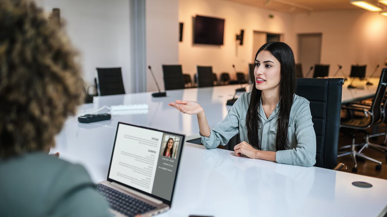 Aplicar a estas vacantes es totalmente gratuito.