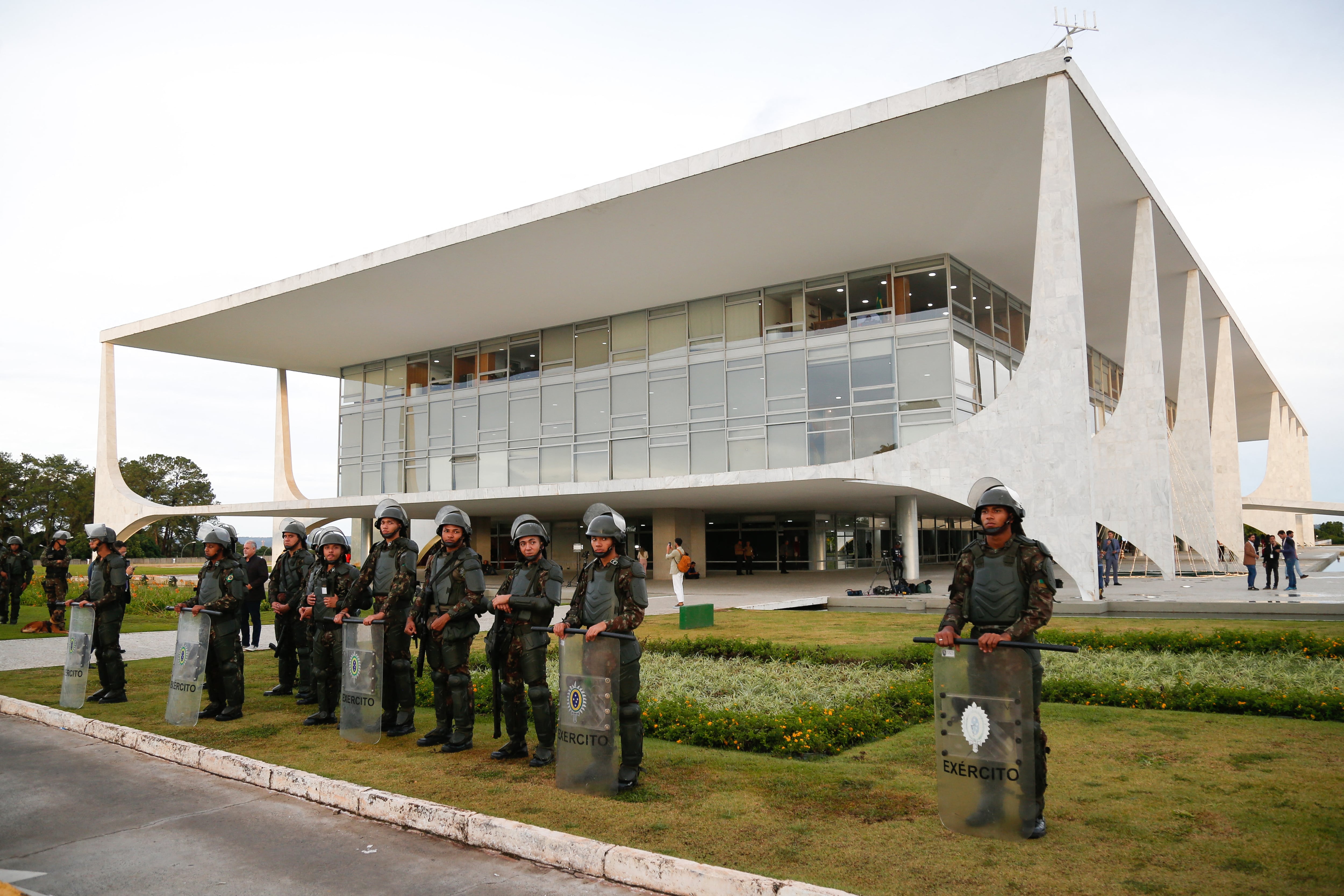 Brasilia ha mejorado su seguridad notablemente ante las violentas protestas de los Bolsonaristas. Foto: AFP.