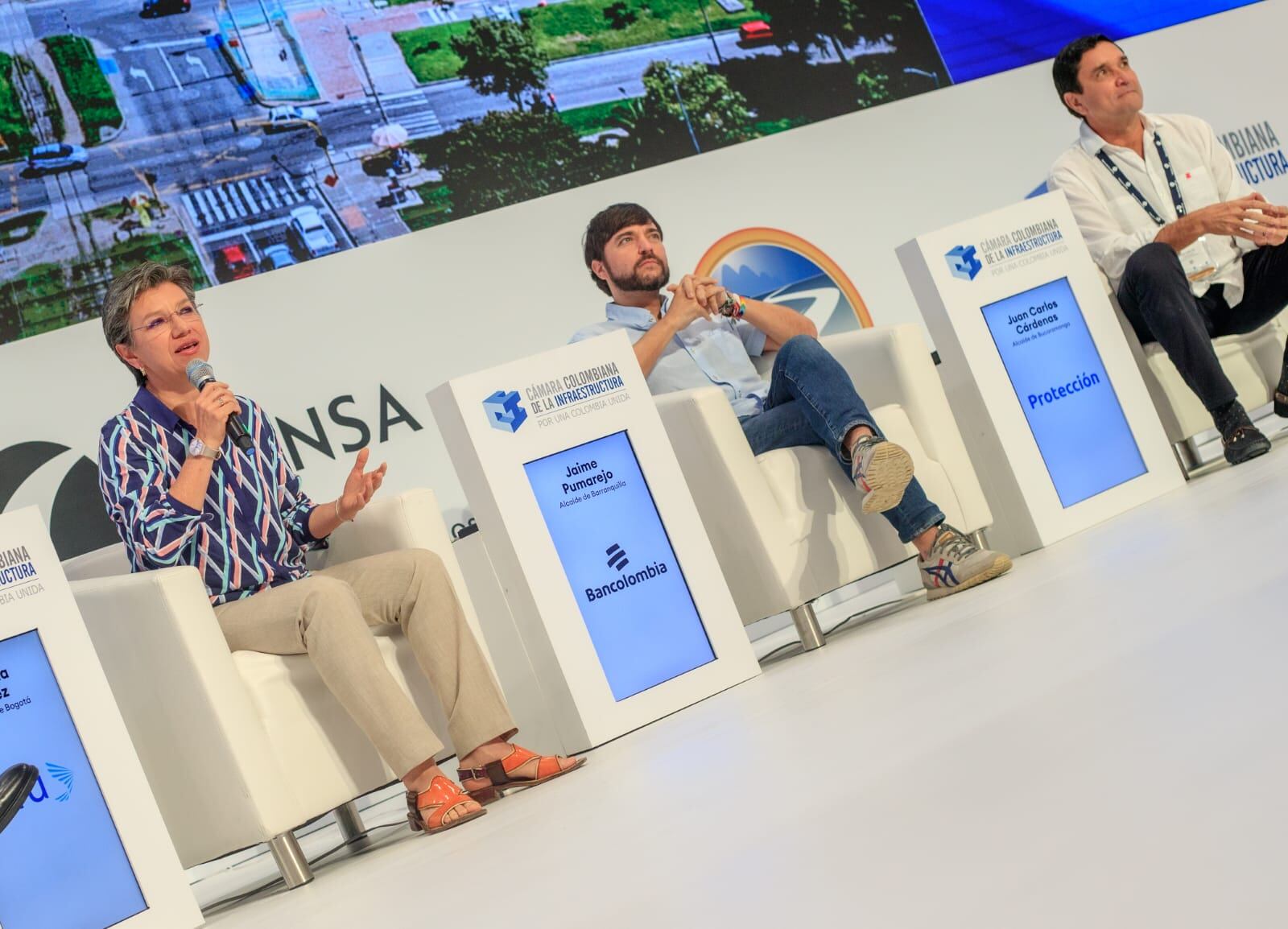 La alcaldesa Claudia López participó en Cartagena el XIX Congreso Nacional de Infraestructura