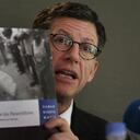 El director para las Américas de Human Right Watch, Jose Miguel Vivanco, durante la presentación de un reporte acerca de Colombia en febrero de 2010.