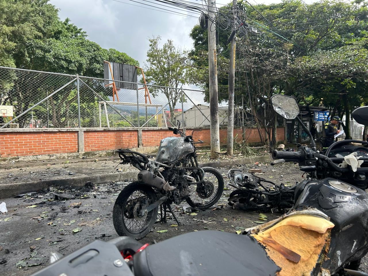 Explosión en estación de policía de Meléndez, Cali.