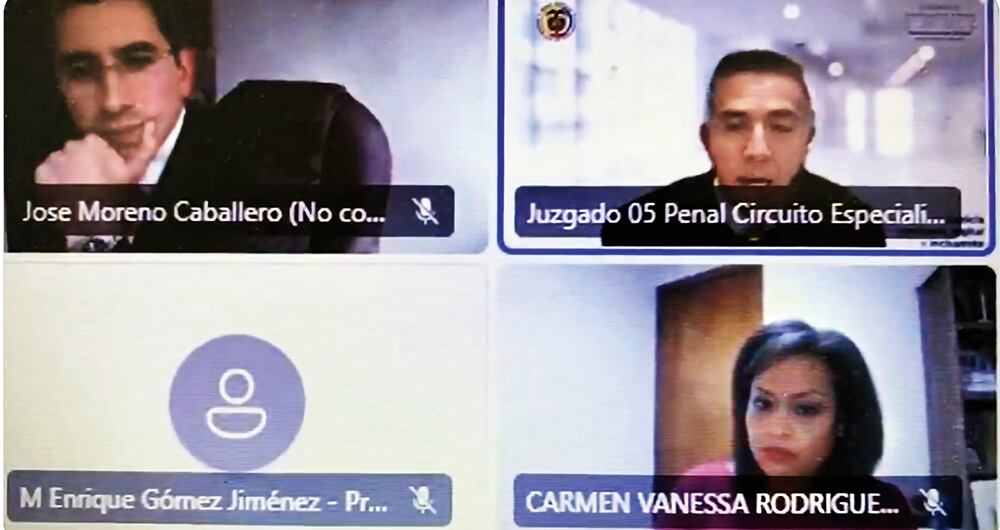 En la audiencia, el juez quinto penal del circuito de Bogotá afirmó que Olmedo López lideró un entramado de corrupción que se apropió de dineros del Estado. Sin embargo, aunque era uno de los principales eslabones, el exdirector de la UNGRD ha dicho que seguía órdenes de altos funcionarios del Gobierno.