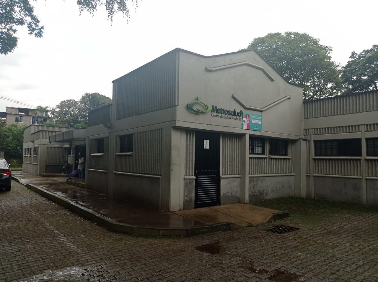 La Organización Sindical Asmetrosalud (Asociación de Empleados y Trabajadores de la ESE Metrosalud), convocó a todos los trabajadores de la ESE Metrosalud, organizaciones sindicales y sociales a un plantón