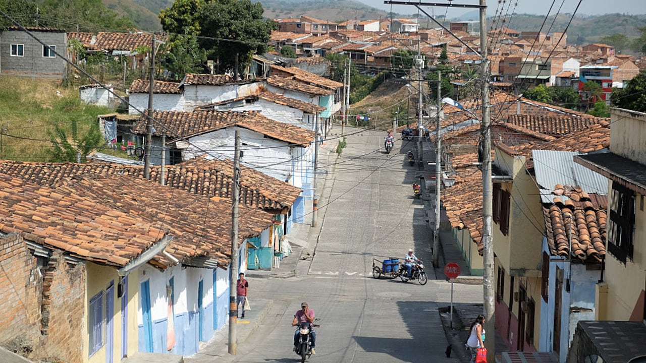 Ansermanuevo es un municipio ideal para la práctica de deportes como el parapente.