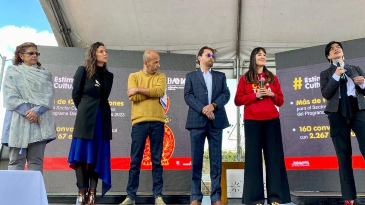 Gisella de la Guarda, Margarita Diaz, Directora de la FUGA; Patrick Morales Thomas, director del IDPC; Mauricio Galeano, director de Idartes; Catalina Valencia, Secretaria de Cultura Recreación y Deporte, y Liliana Marcela Pamplona, directora de Fomento.