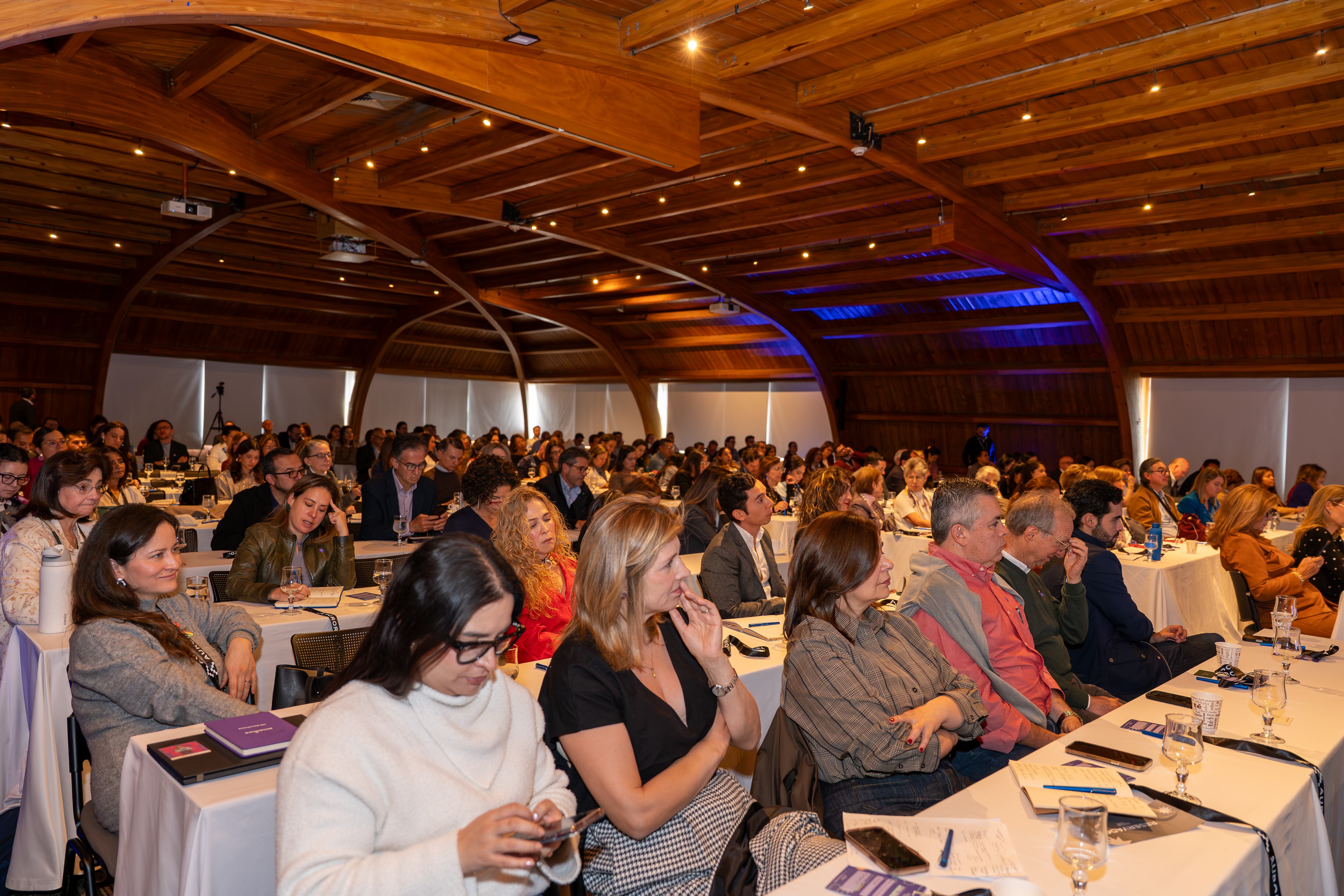 Evento Silver Summit 2025