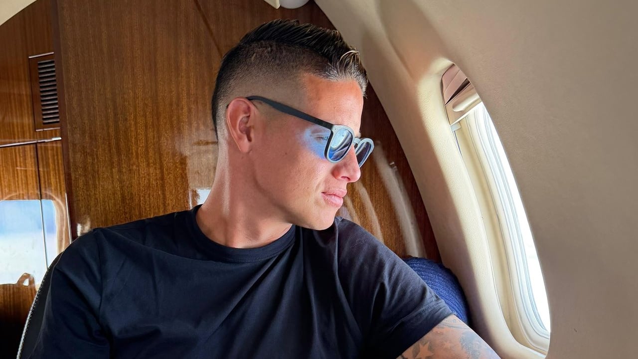 James Rodríguez en camino a firmar su contrato con Minnesota United.