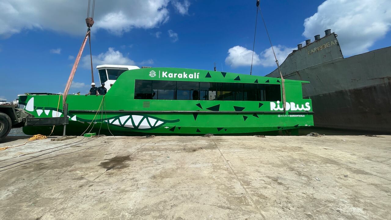 El RíoBus es una embarcación Diesel con un consumo bajo en emisión