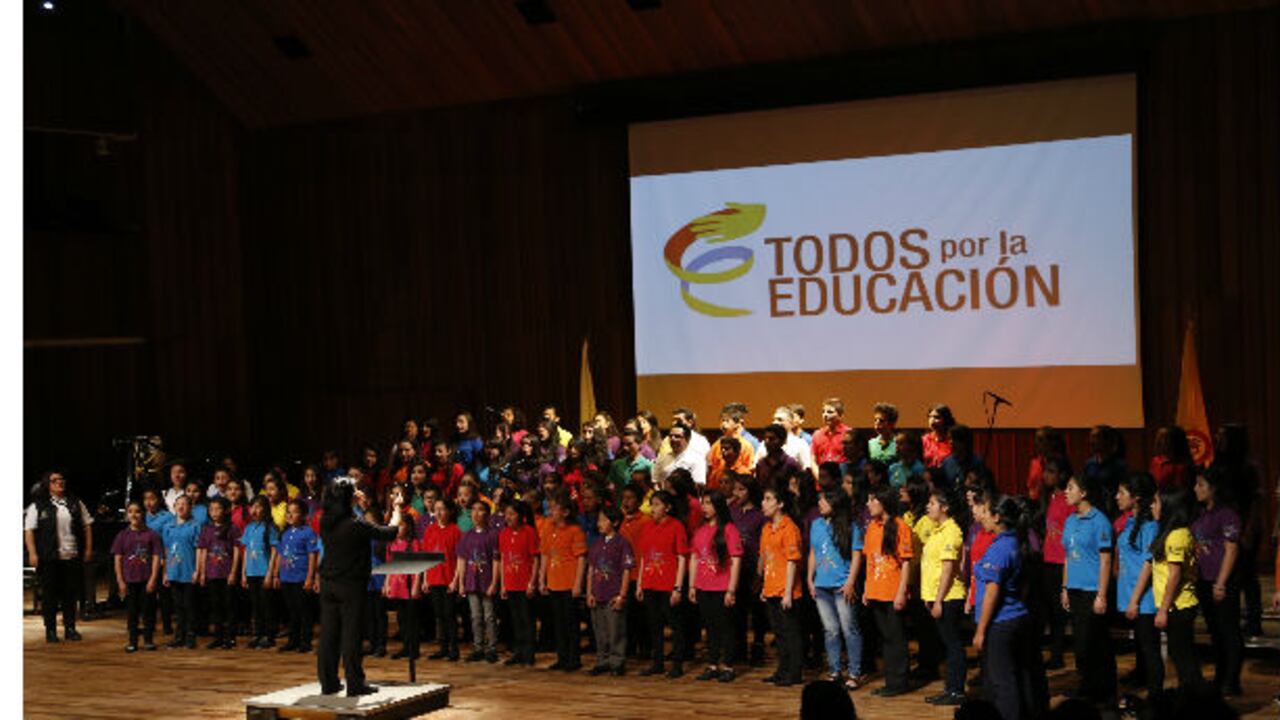 Inauguración del evento de lanzamiento del Gran Acuerdo Nacional por la Educación en la Universidad Nacional