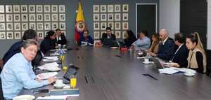 El Ministerio de Trabajo, en conjunto con empresarios, sindicatos y expertos, sostuvo durante varios meses, varios encuentros para estudiar y acoger las recomendaciones que los diferentes actores realizaron en torno a la reforma pensional.