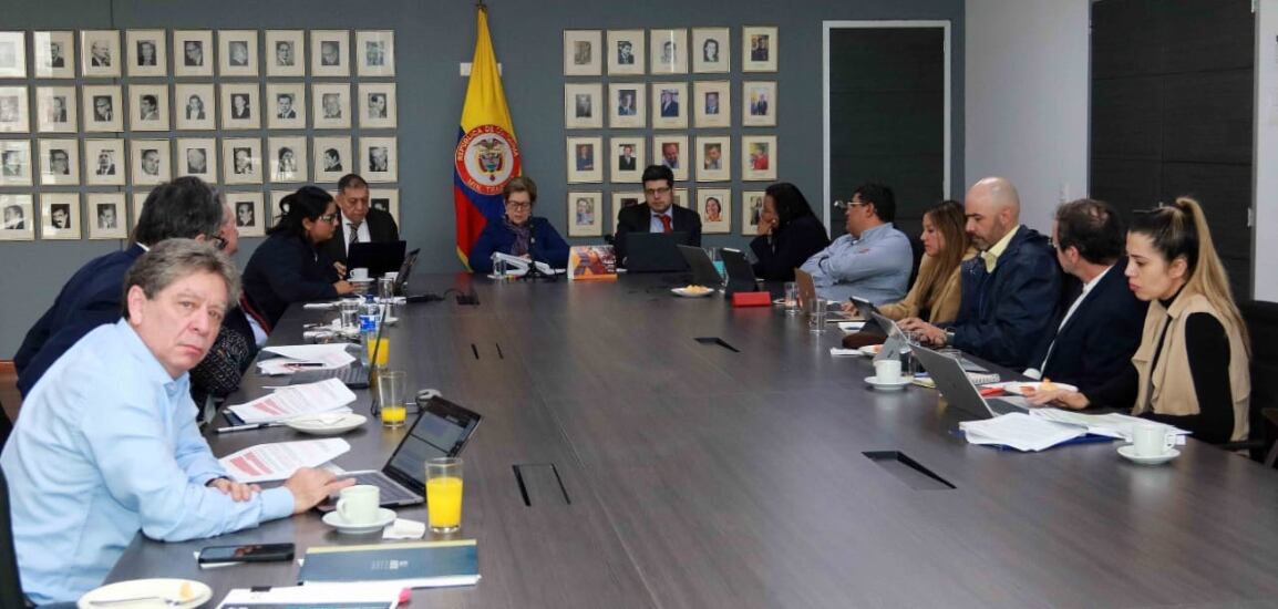 El Ministerio de Trabajo, en conjunto con empresarios, sindicatos y expertos, sostuvo durante varios meses, varios encuentros para estudiar y acoger las recomendaciones que los diferentes actores realizaron en torno a la reforma pensional.