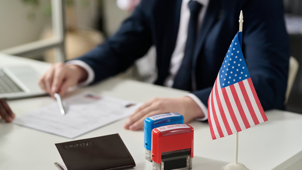 La visa K-1 es la adecuada para las personas que contraerán matrimonio con un estadounidense.