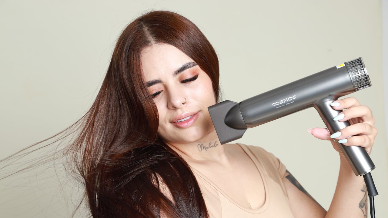 La línea de secadores para el cabello de Cosmos