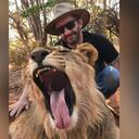 Fotografía de Pirry en medio del desierto causó revuelo por parte de famosos, quienes hablaron de su cuerpo desnudo.