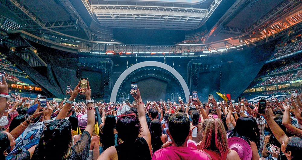 La gira de Karol G tuvo 80 shows, se realizó en dos continentes y más de 20 naciones.