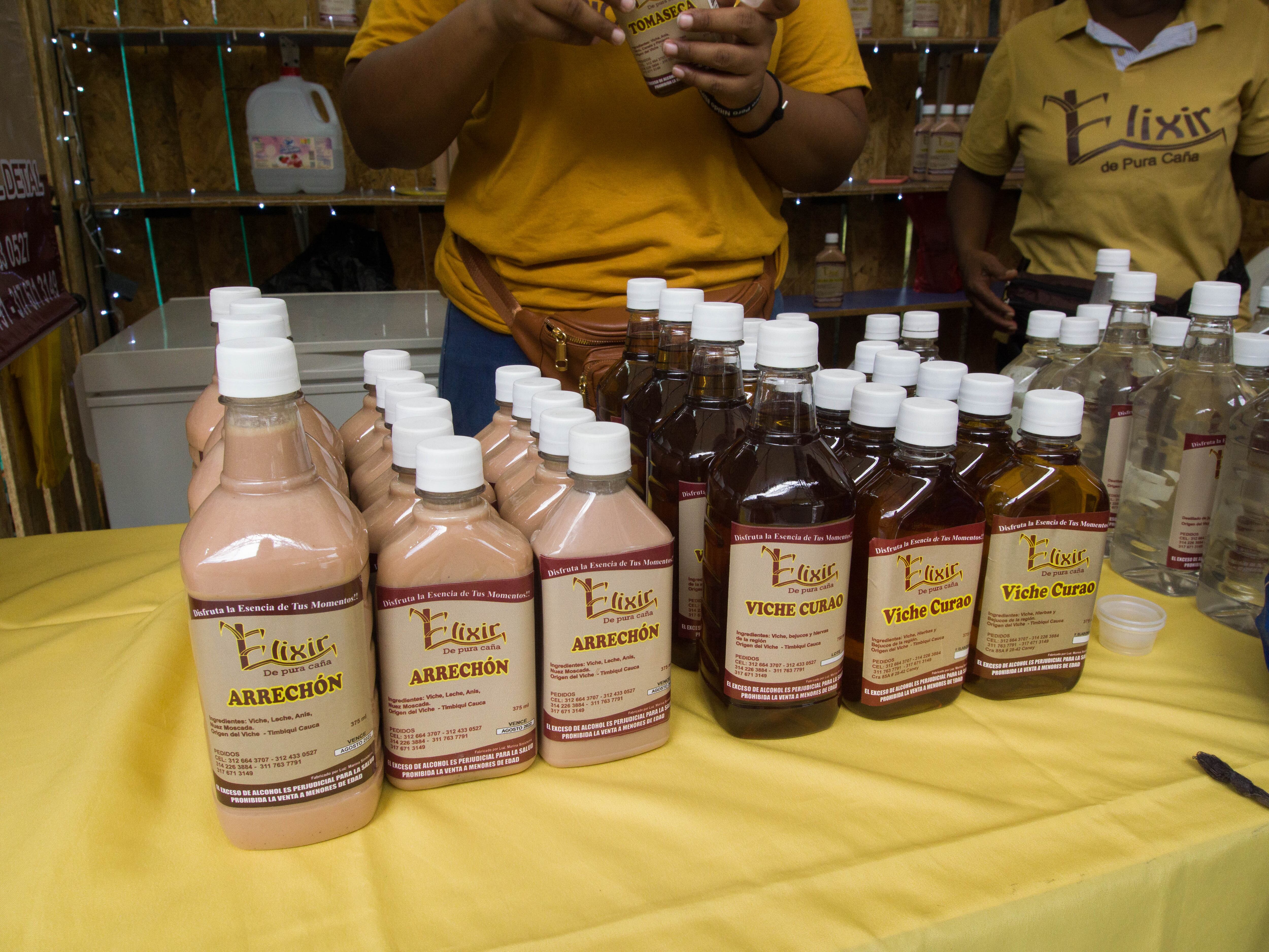 Se ha requerido de un gran esfuerzo articulado para incentivar la reglamentación de la venta del viche, que tiene un gran potencial como bebida de exportación.