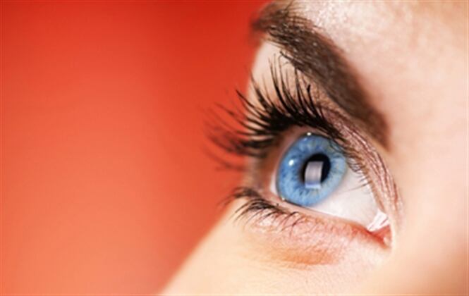 Una dieta saludable y adecuada, hacer ejercicio con regularidad, usar gafas protectoras y practicar ejercicios visuales, ayudan a prevenir la visión borrosa. (Foto: Thinkstock) 