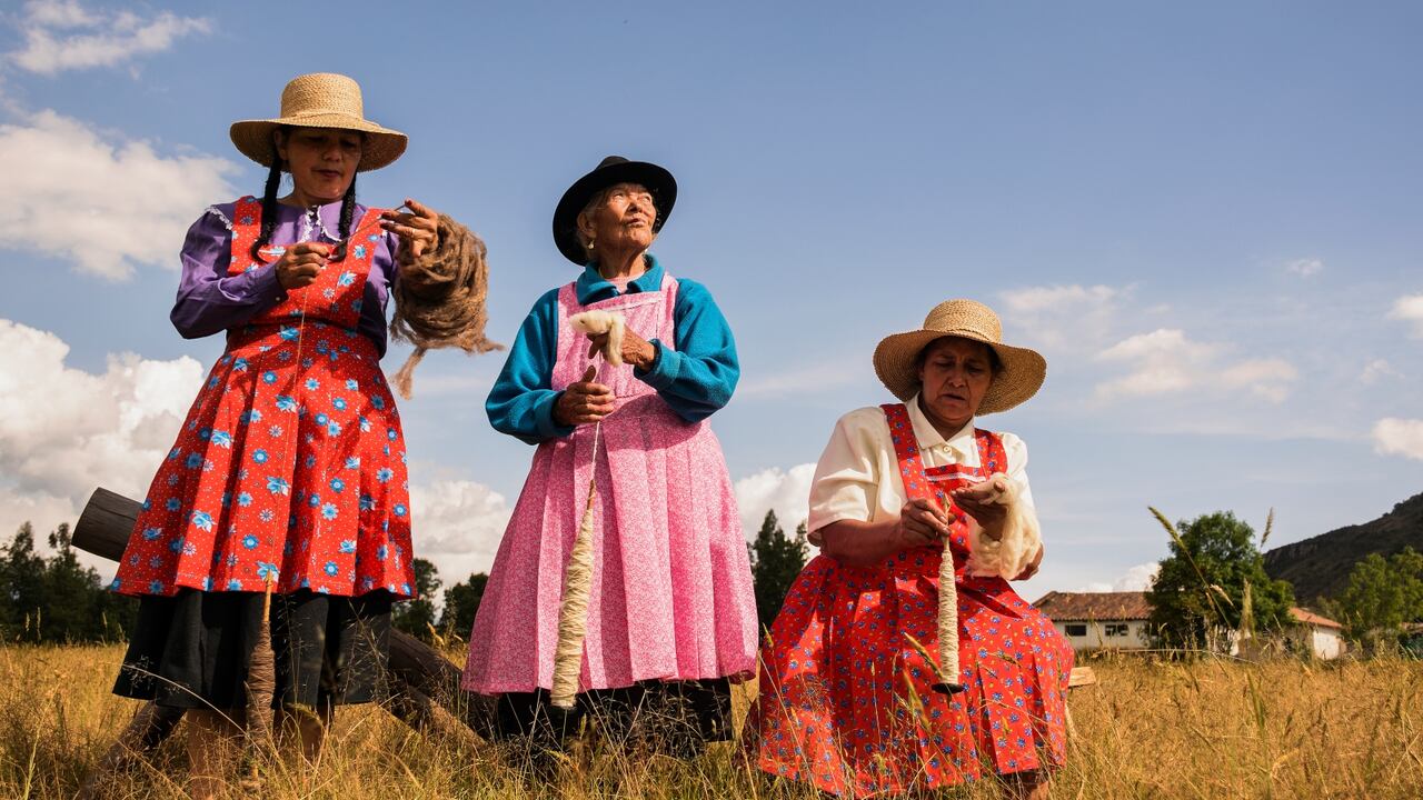 De izquierda a derecha: Hilda Patiño (vereda El Bosque, Firavitoba, Boyacá), Silvia Rincón (vereda El Pedregal, Sogamoso) y Rosa Molina (vereda Las Cintas, Sogamoso).