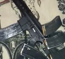 Alias JJ grababa videos para sus víctimas en los que les enseñaba las armas y les decía "colaboras o te hacemos colaborar a las malas".