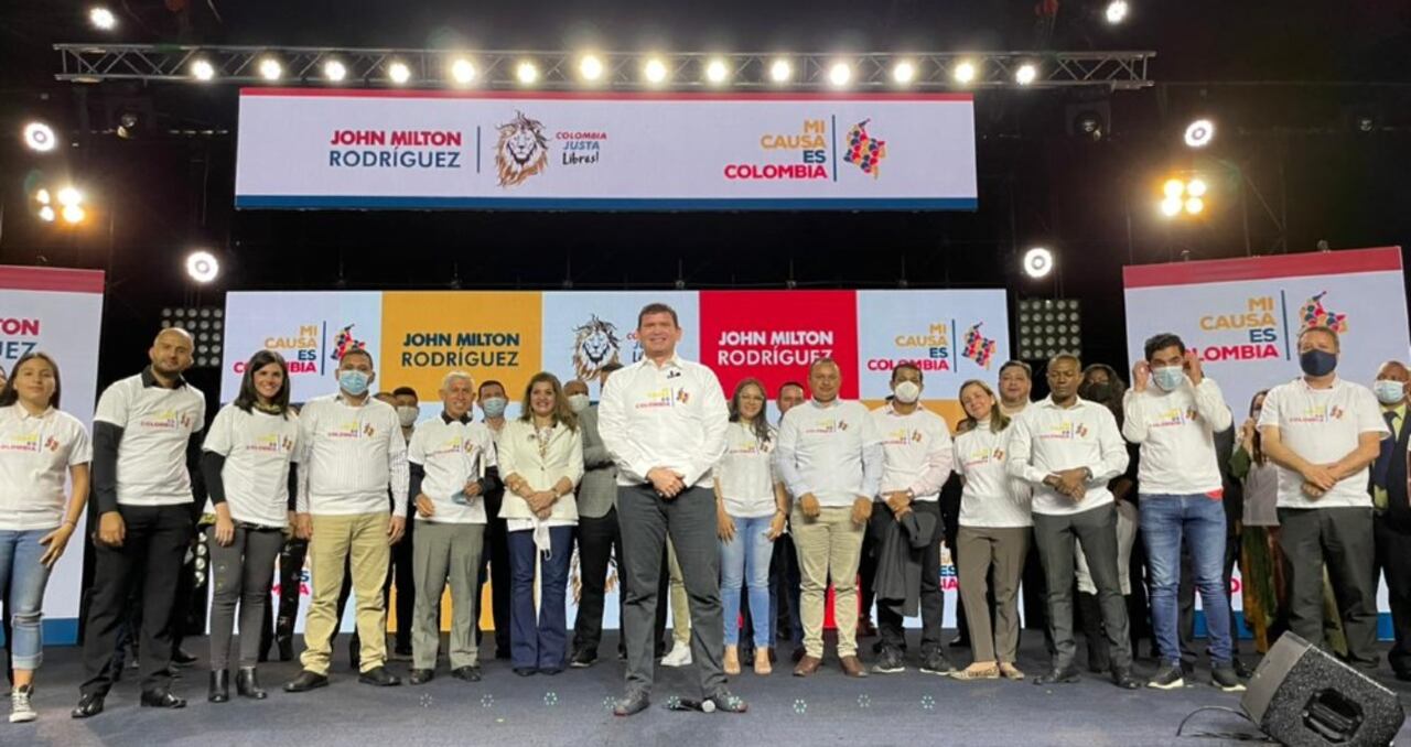 John Milton Rodríguez se lanza a la Presidencia.
