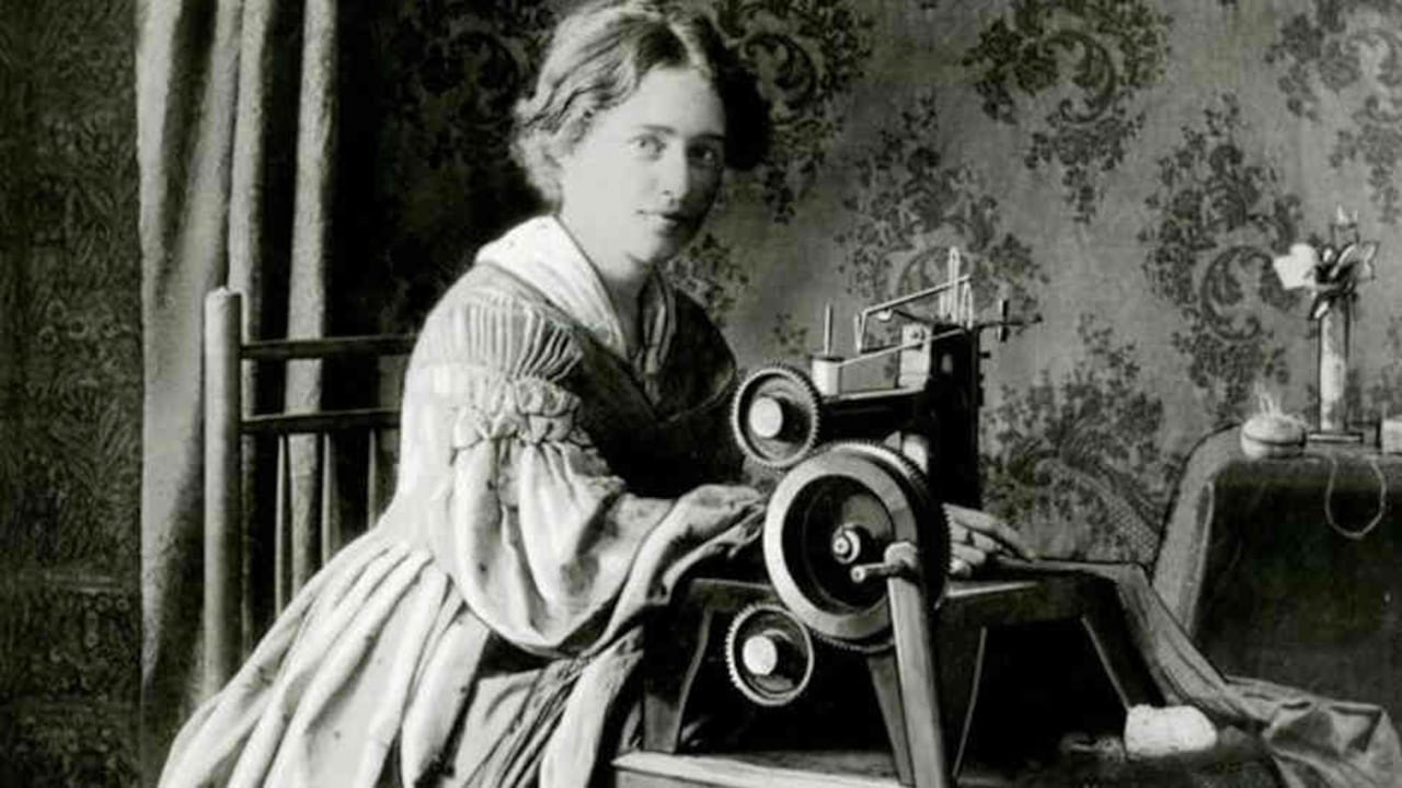 Anuncio para la patente de la máquina de coser Singer, en 1899. Foto: Getty Images.