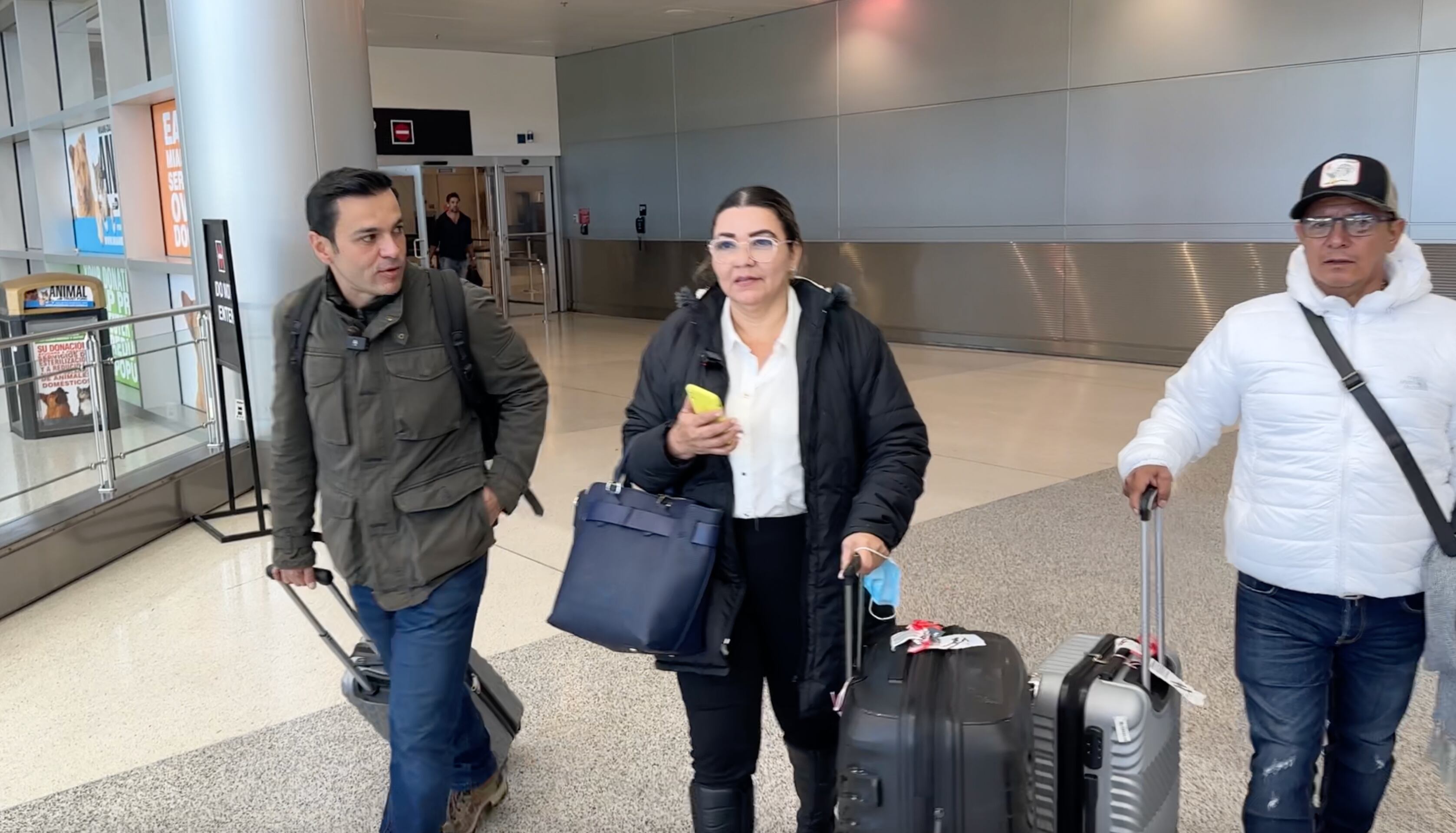 Juan Diego Alvira acompañó a Iris Camargo a EEUU, al encuentro con su hija Paula Durán.