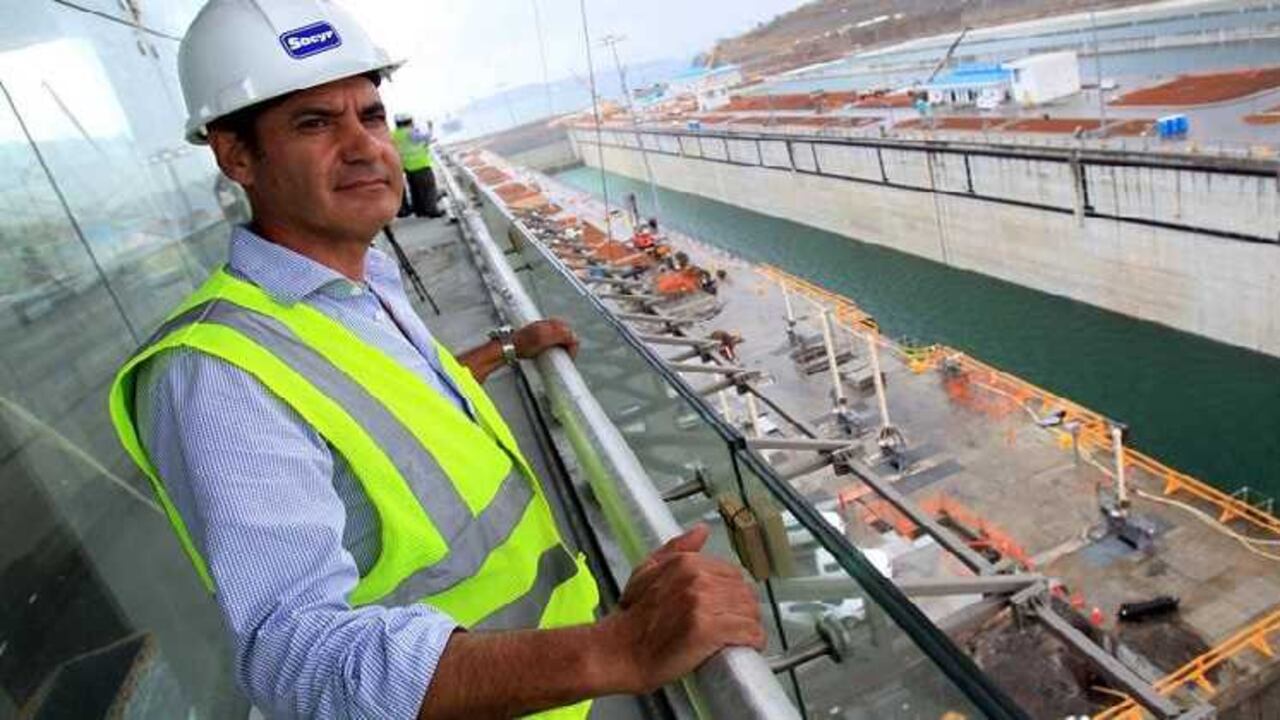 El programa de ampliación procura duplicar la capacidad del canal teniendo impactos positivos en el comercio marítimo internacional. Foto: EFE.