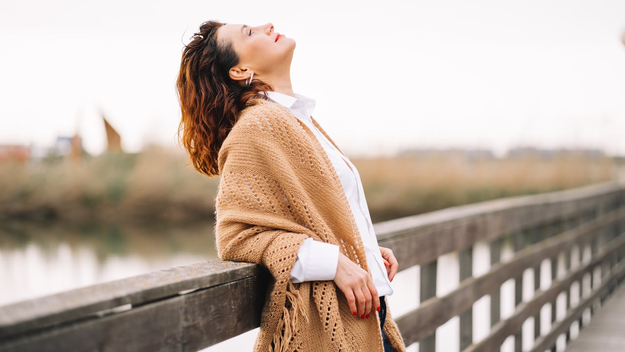 El ritual para despertar la energía femenina en el 2024 invita a explorar la conexión con diferentes aspectos.