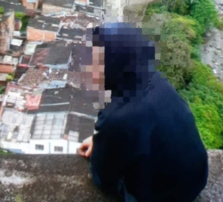 Tras su rescate el joven fue trasladado a un centro asistencial para su valoración