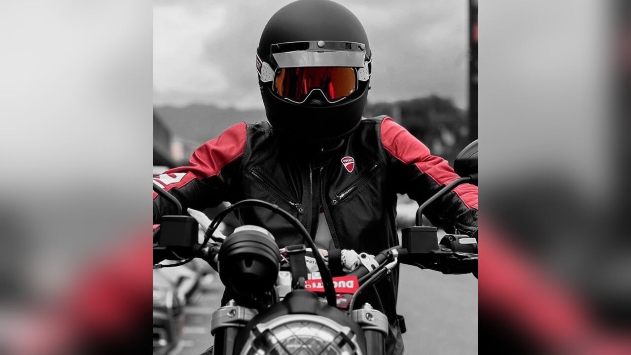 El esquiador participó en varias competiciones y tuvo papeles destacados.