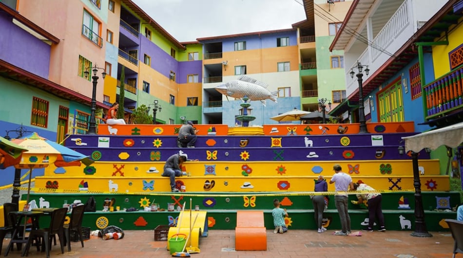 Imagen de referencia de la zona urbana de Guatapé.