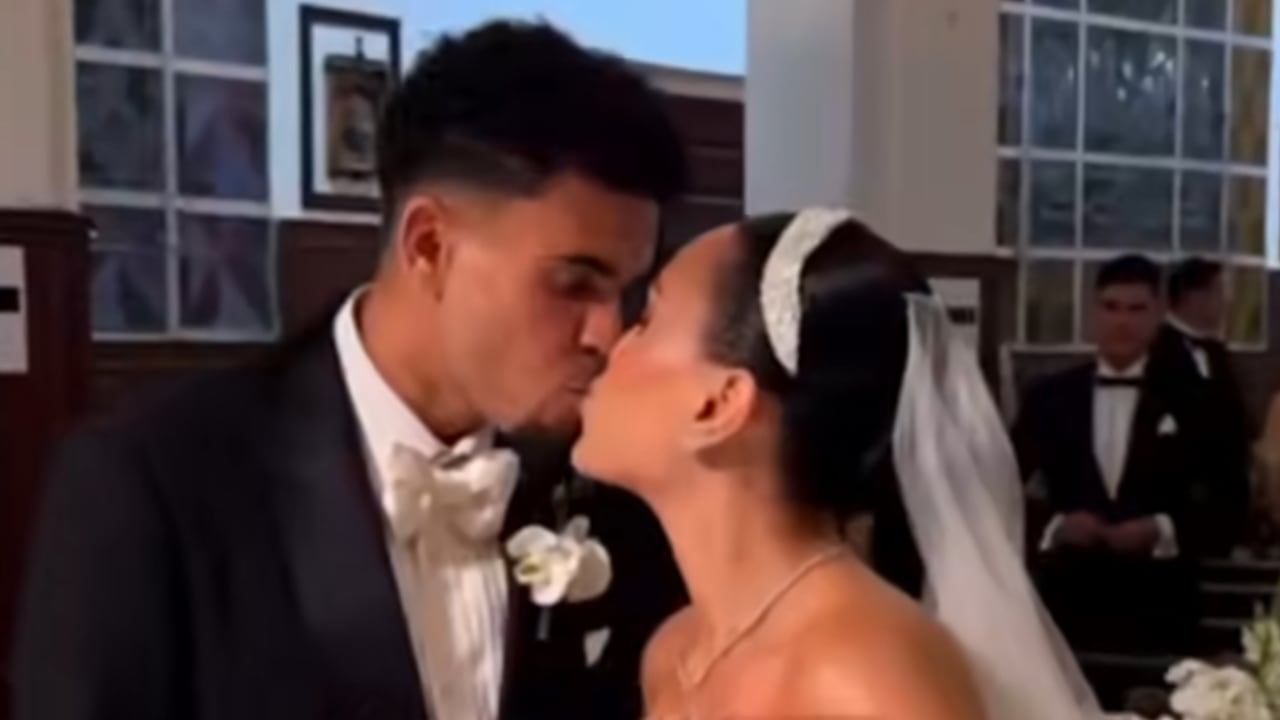 La pareja se casó en Barranquilla y causó furor en redes sociales.