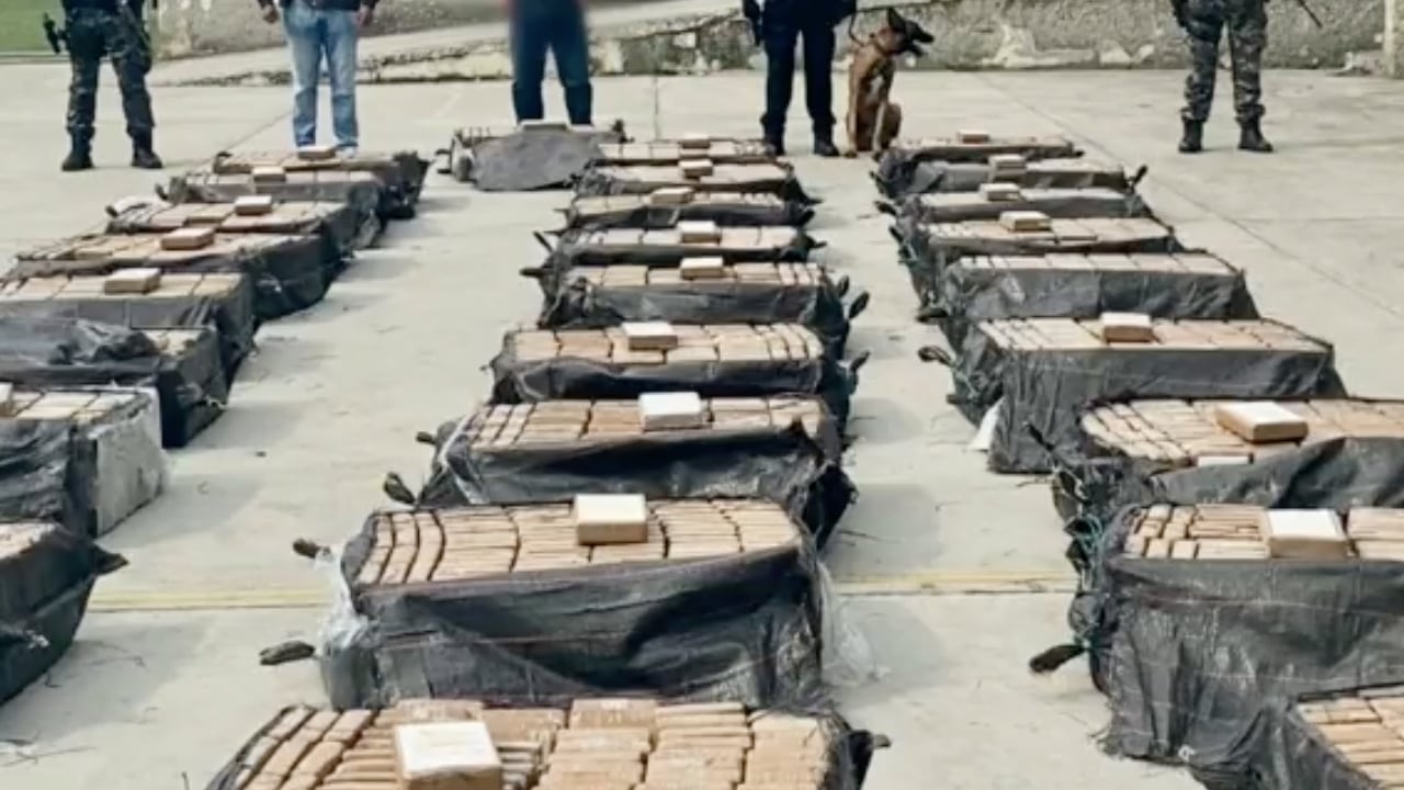 Autoridades ecuatorianas están detrás de los narcotraficantes que envían la droga a diferentes destinos del mundo.