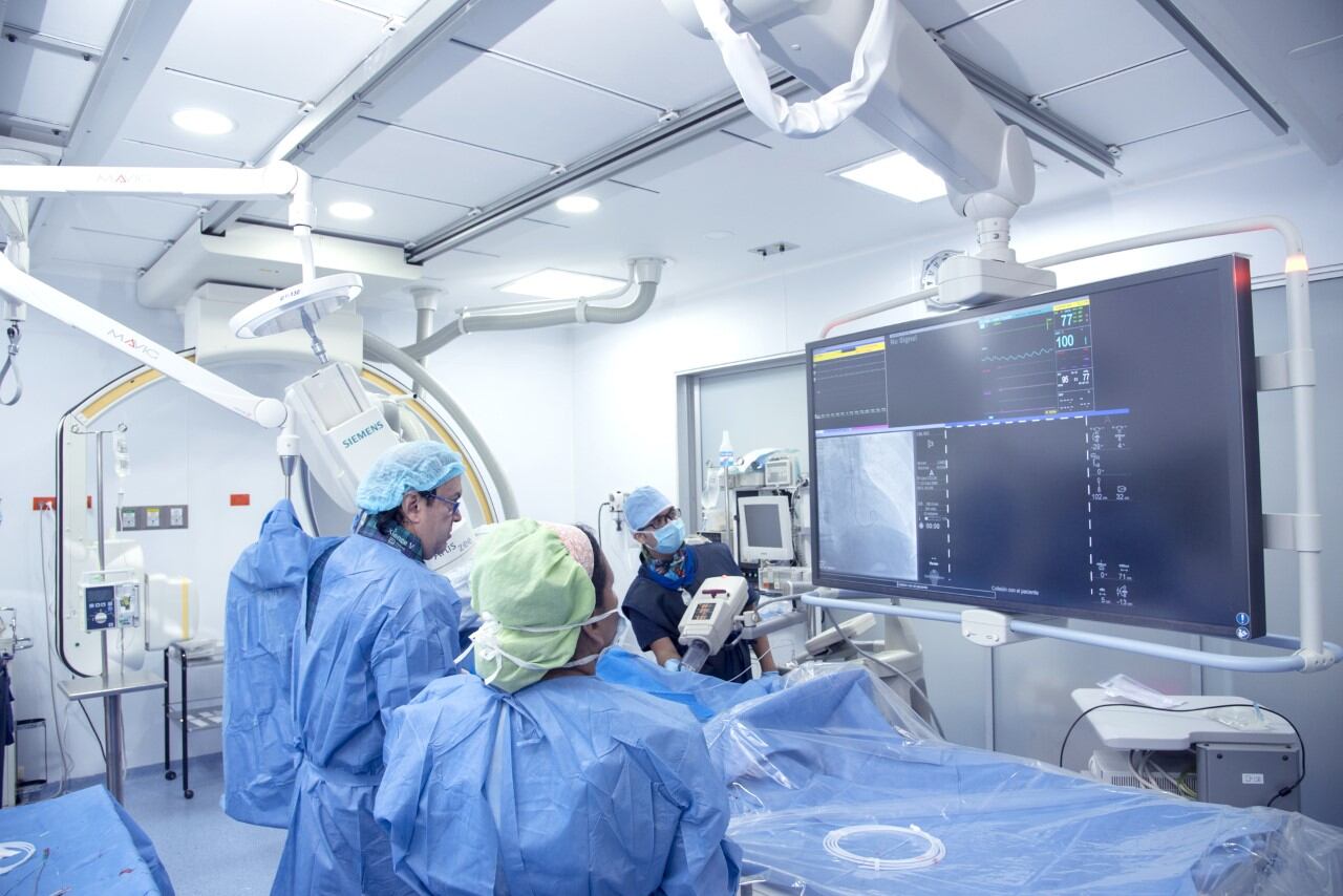 La tecnología de punta ha sido un gran beneficio para la cirugía cardiovascular mínimamente invasiva.