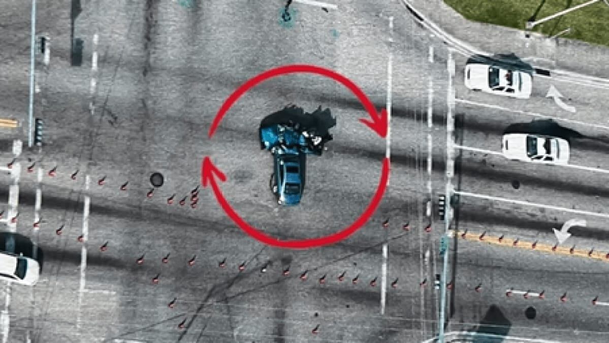 Fotografía de la escena del accidente en Hialeah en 2006 vinculado al caso de Leydis Menéndez Abdala.