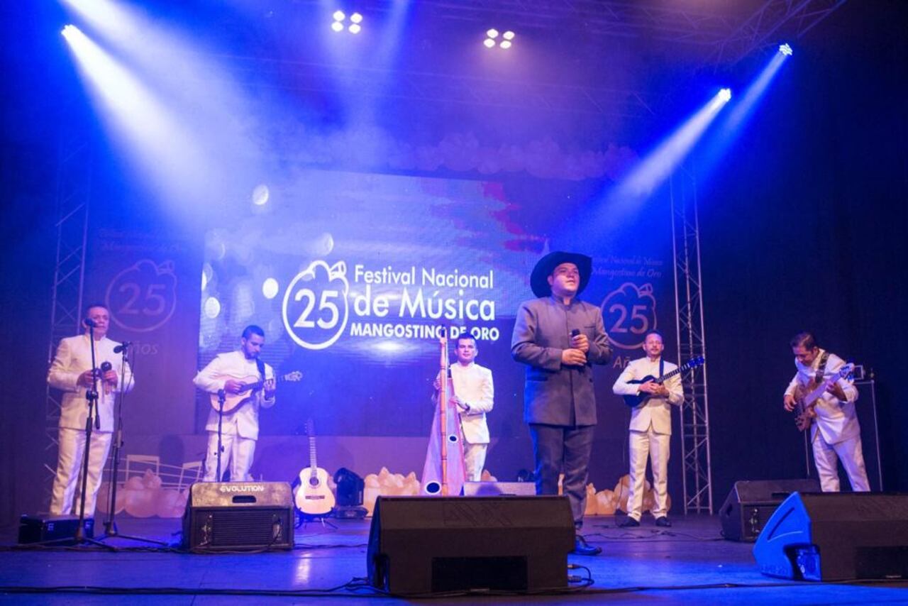 Festival nacional el mangostino de oro