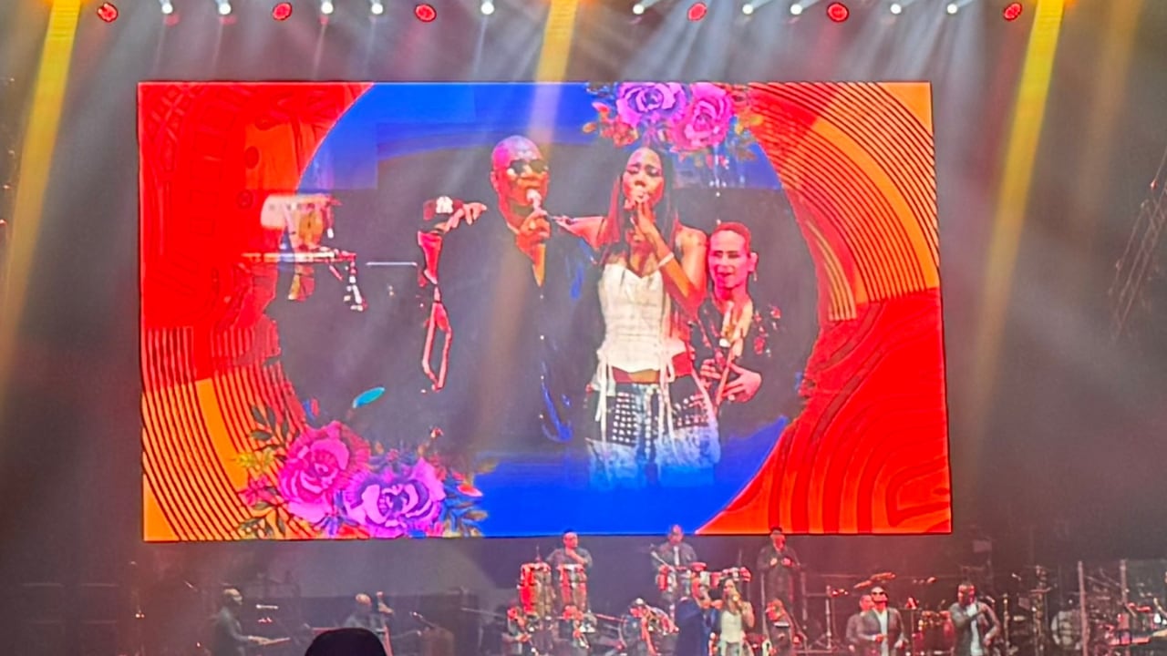 El cantante de salsa abrió el concierto de Marc Anthony en el coliseo MedPlus.