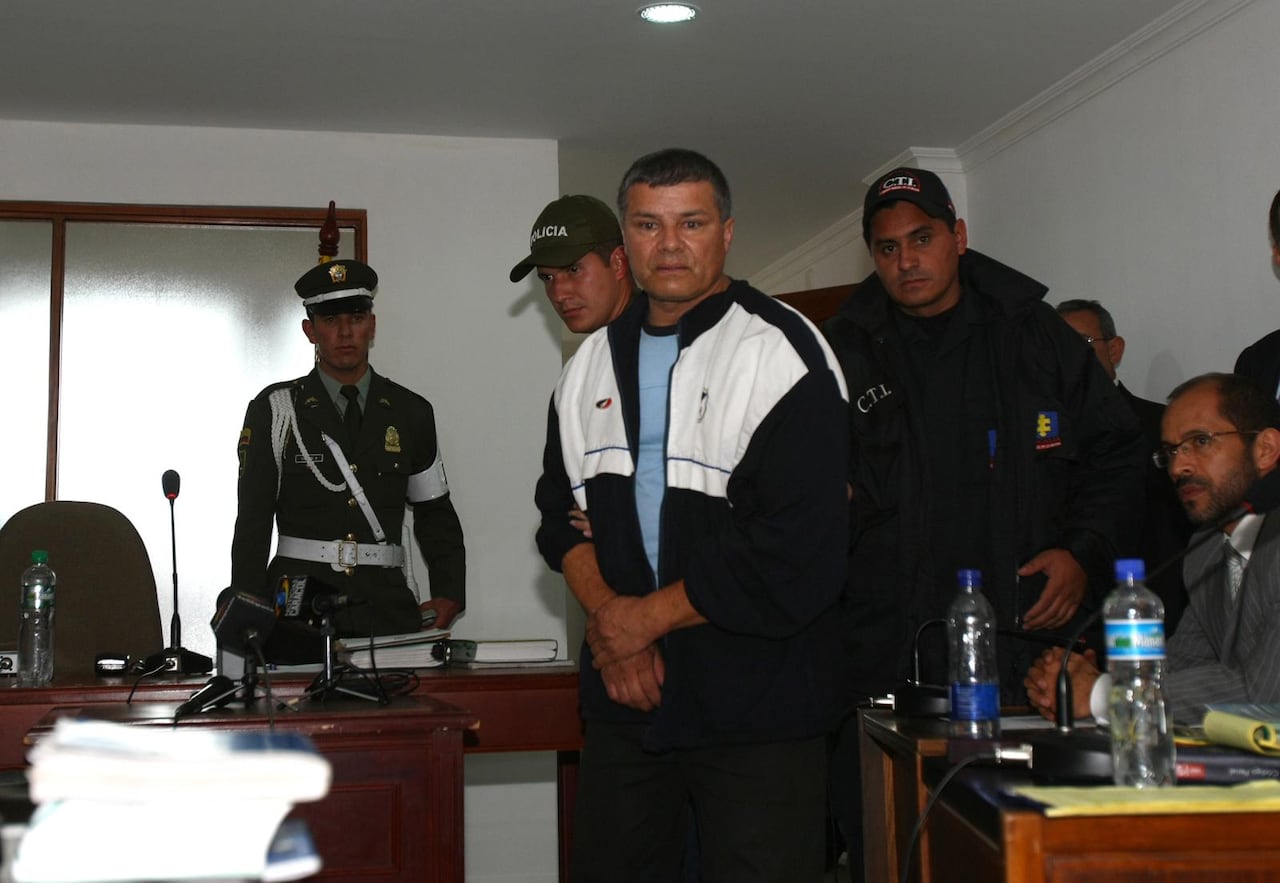 Orlando Pelayo le pagó a una mujer para que raptara al pequeño Luis Santiago de la casa de su madre.