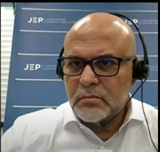 Salvatore Mancuso rinde declaración ante la JEP.