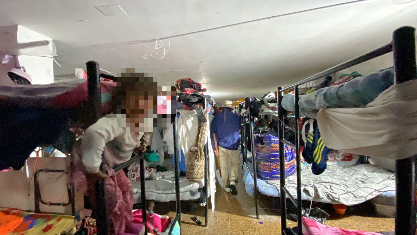 Los indígenas llegaron al hogar Buen Samaritano con la promesa de recibir ayudas del Gobierno, pero hace un año que no saben de ese apoyo.