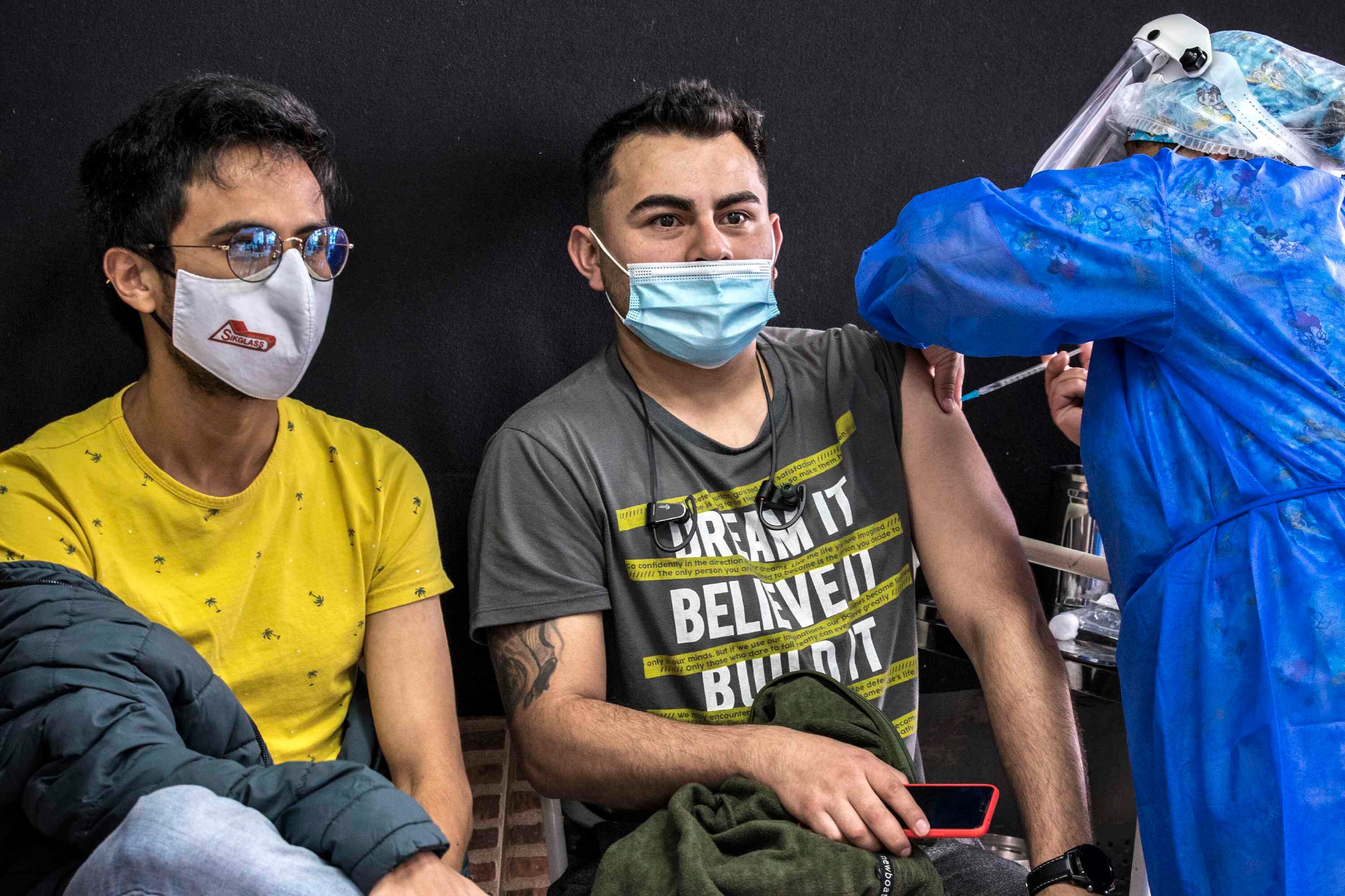 Vacunación de Jóvenes mayores de 15 años