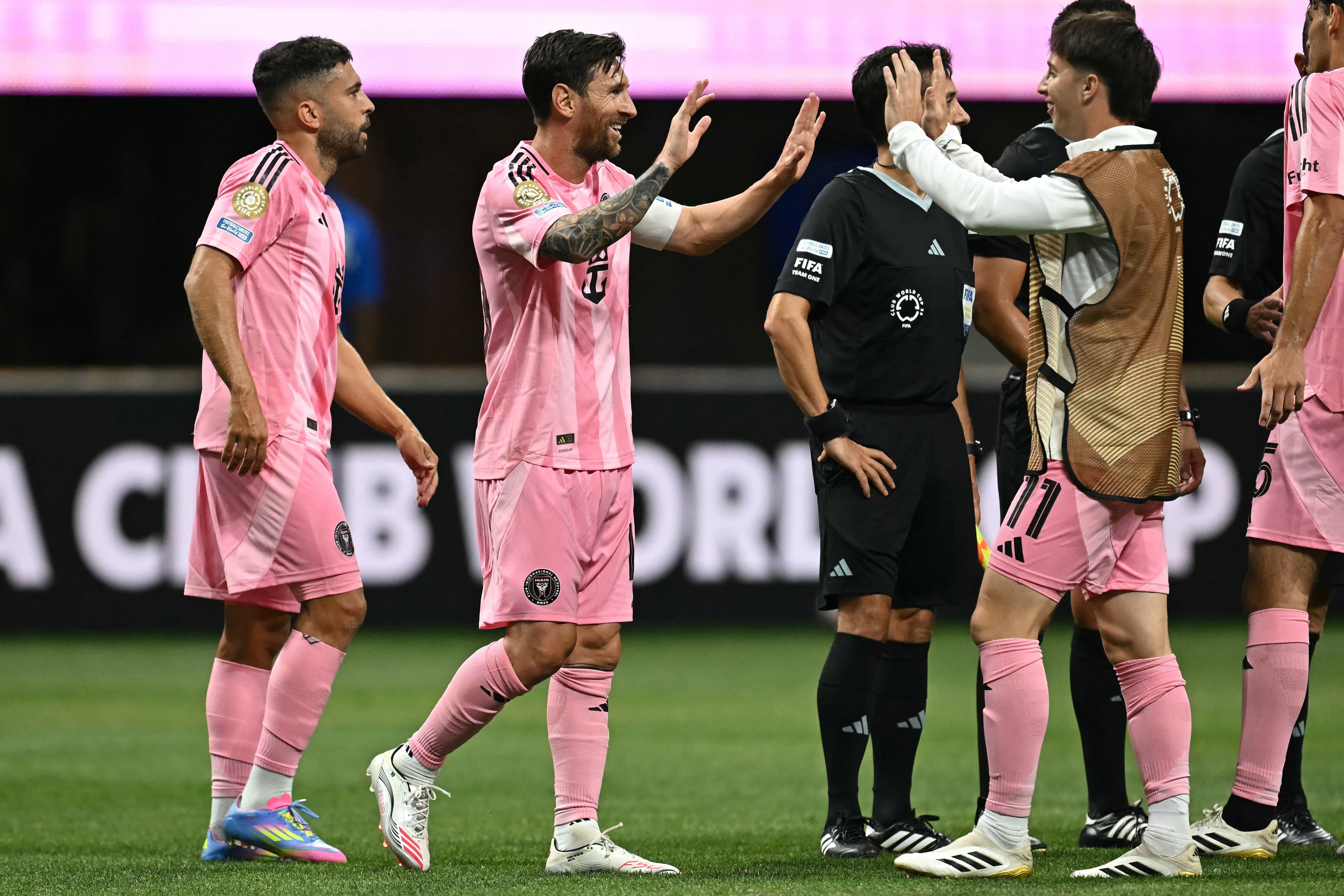 Lionel Messi celebrando el triunfo del Inter de Miami.
