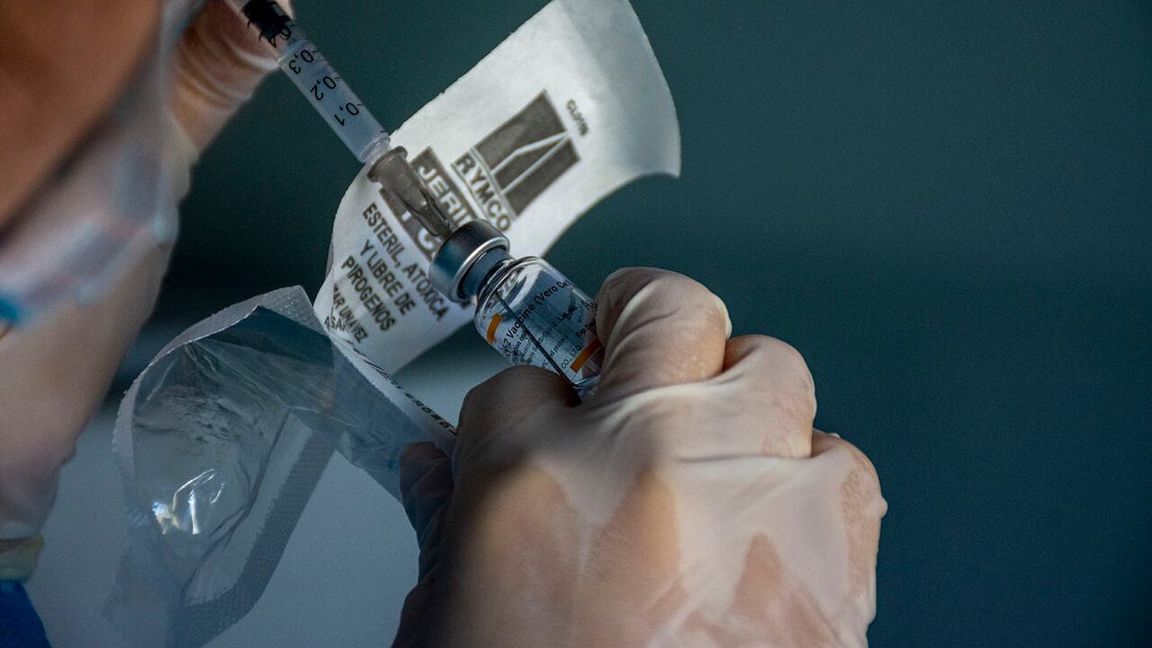 La Universidad Nacional de Colombia lidera el estudio clínico de la vacunación contra la viruela símica.