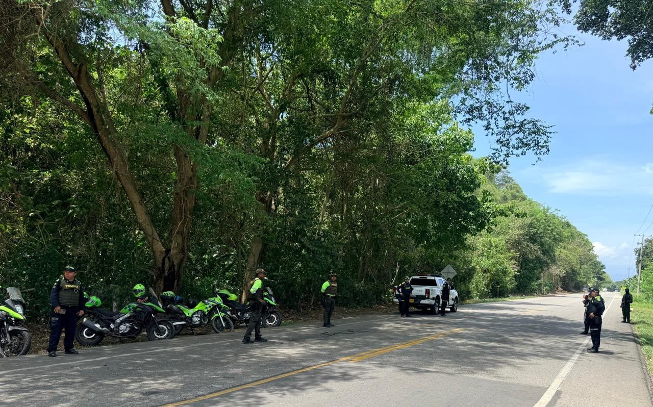Paro armado en Santa Marta, policía