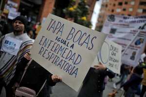 En Colombia, según el DANE, casi 10 por ciento de la población no quiere vacunarse. Pero esa cifra ha ido descendiendo debido, tal vez, a las campañas pro vacuna que ha adelantado el gobierno nacional. Foto Esteban Vega