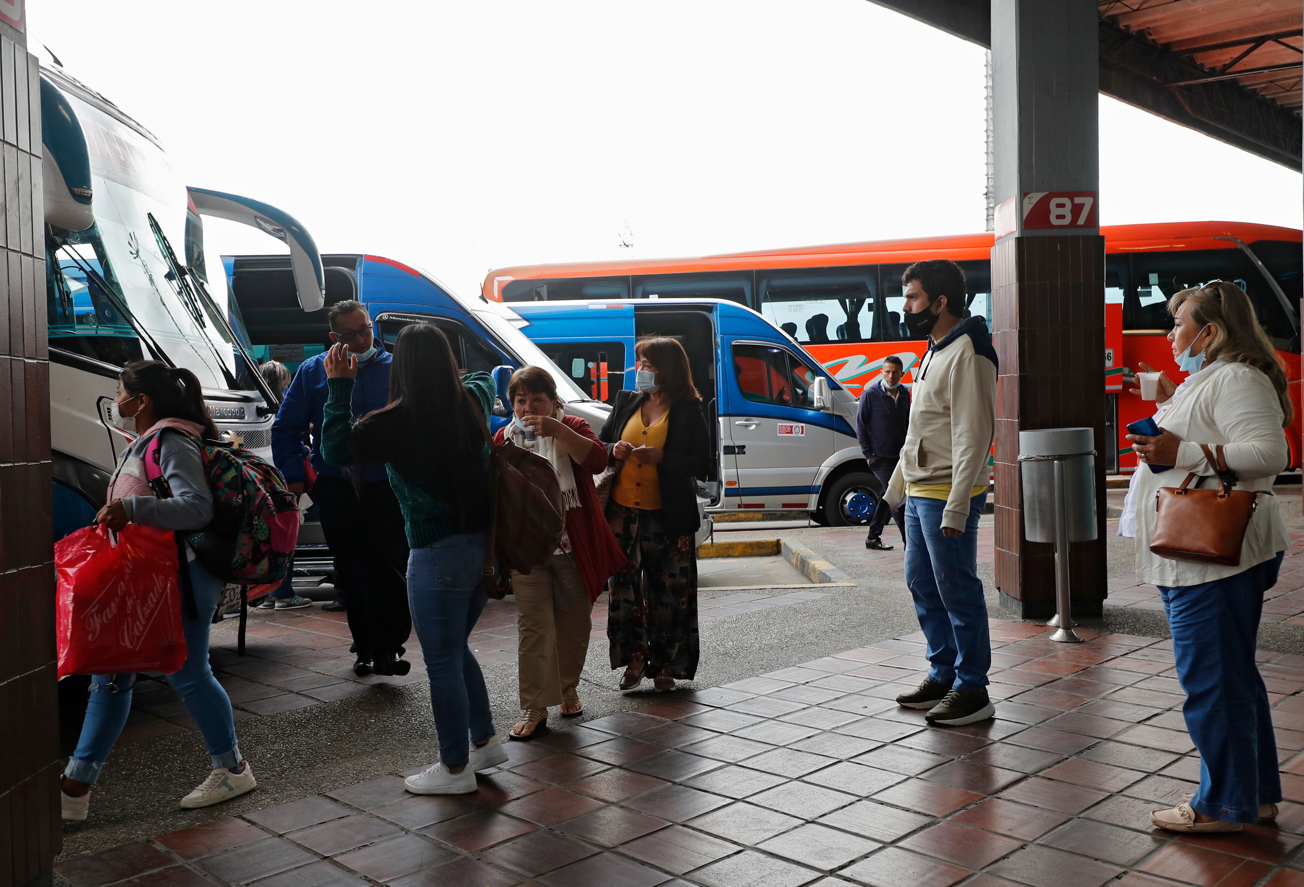 Terminal de Transportes de Bogotá 
puente de Semana Santa
turismo por Colombia
Abril 13 del 2022
Foto Guillermo Torres Reina / Semana