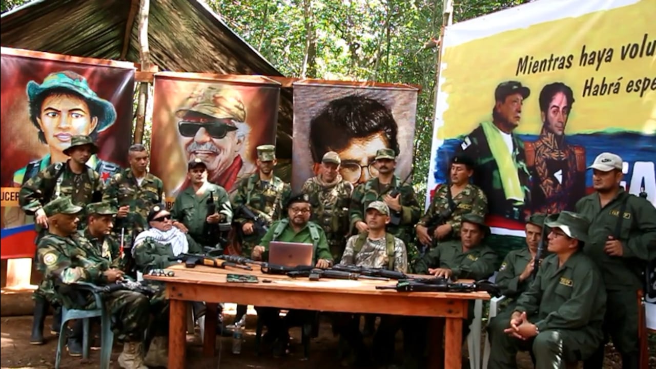 Grupo de disidentes comandados por Iván Márquez