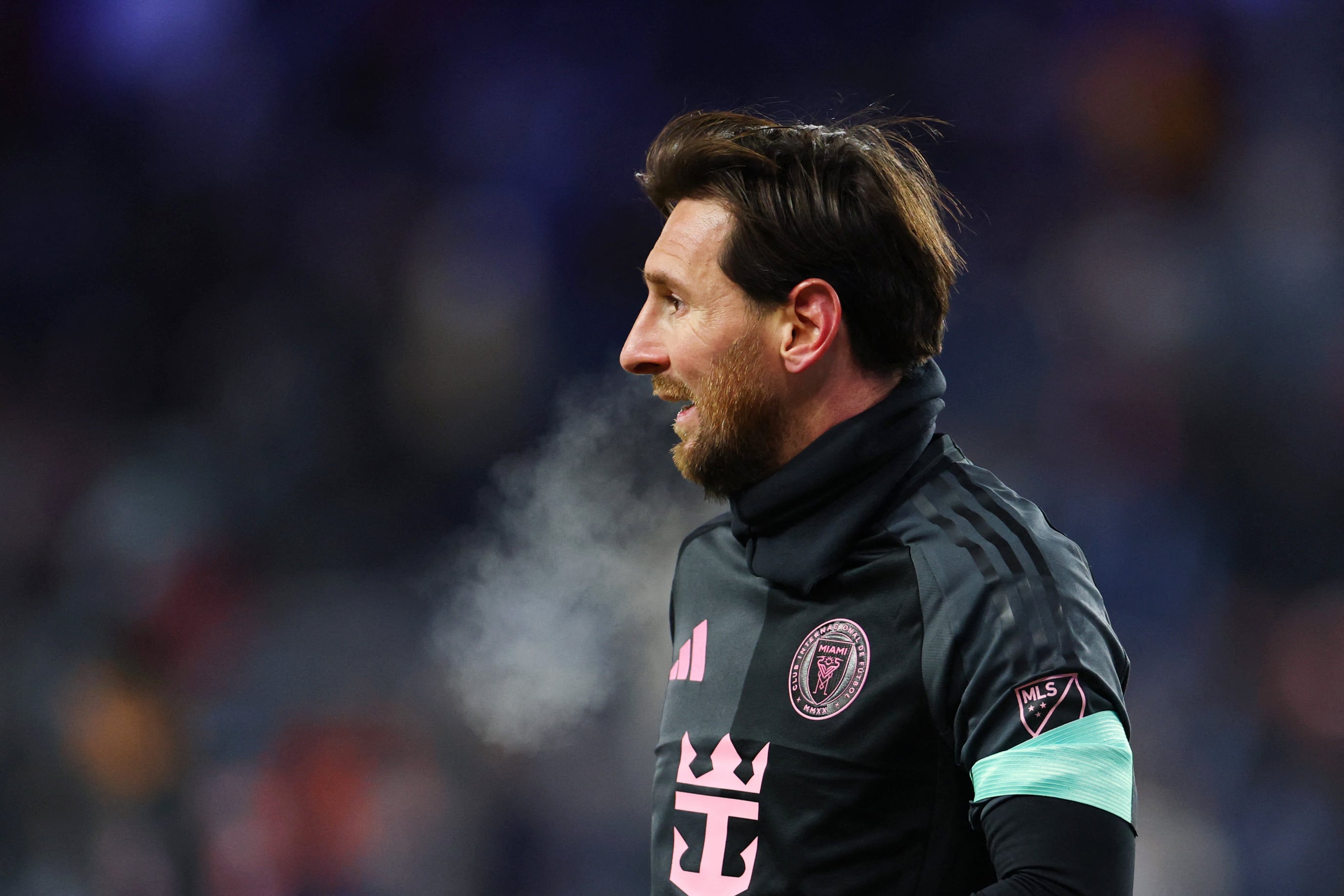Lionel Messi, del Inter Miami, reacciona durante el partido de ida de la Copa de Campeones de la Concacaf 2025 entre el Sporting Kansas City y el Inter Miami en el Sporting Park el 19 de febrero de 2025 en Kansas City, Kansas.