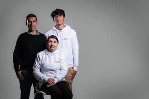 FAMILIA RODRIGEZ ROJAS
ENTREVISTA A DIRECTORA
ANGIOEDEMA HEREDITARIO
BOGOTÁ - FEBRERO 25 DE 2025
FOTO - VANESA LONDOÑO