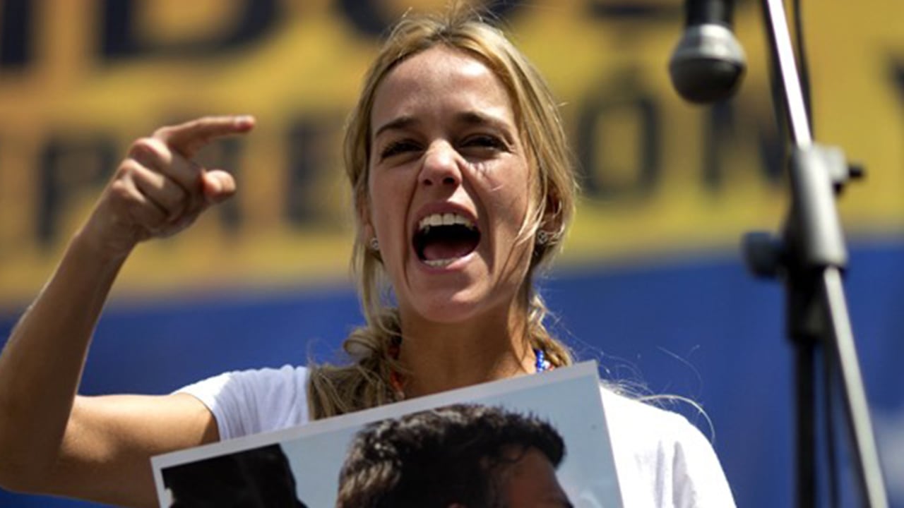 Tintori: "Como el resto de los venezolanos, tengo miedo a que nos disparen, a que nos detengan sin razón, a que nos falte la comida".